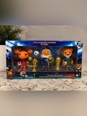 2026 World Cup Mascot Figures Gift Set – 3 Collectible Mascots